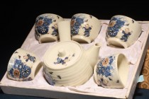 997京烧唐子花车纹茶具组
