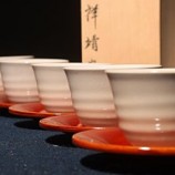 428祥靖窯 白釉貫入煎茶杯 附朱塗茶托